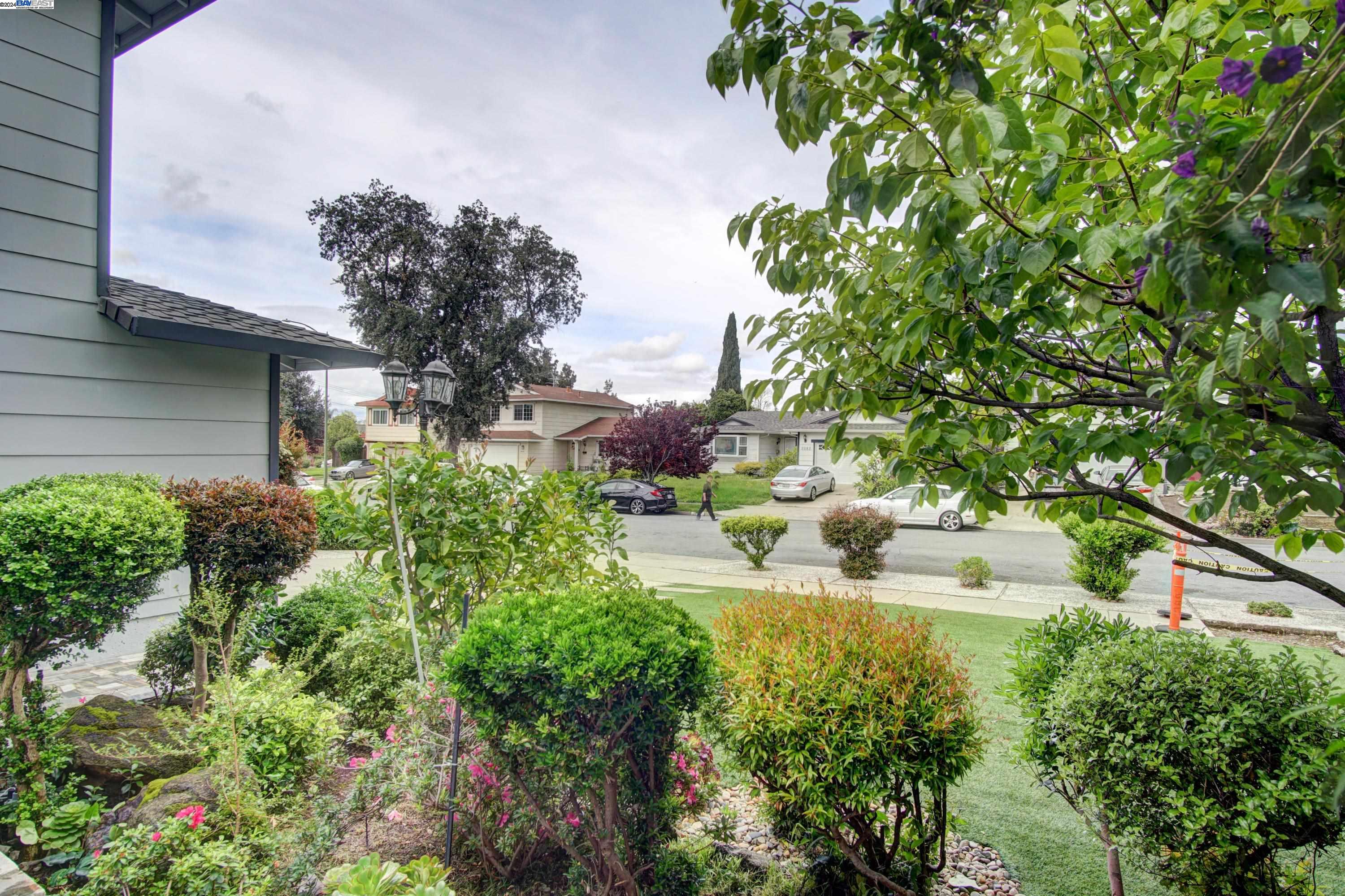 2079 Lockwood Drive