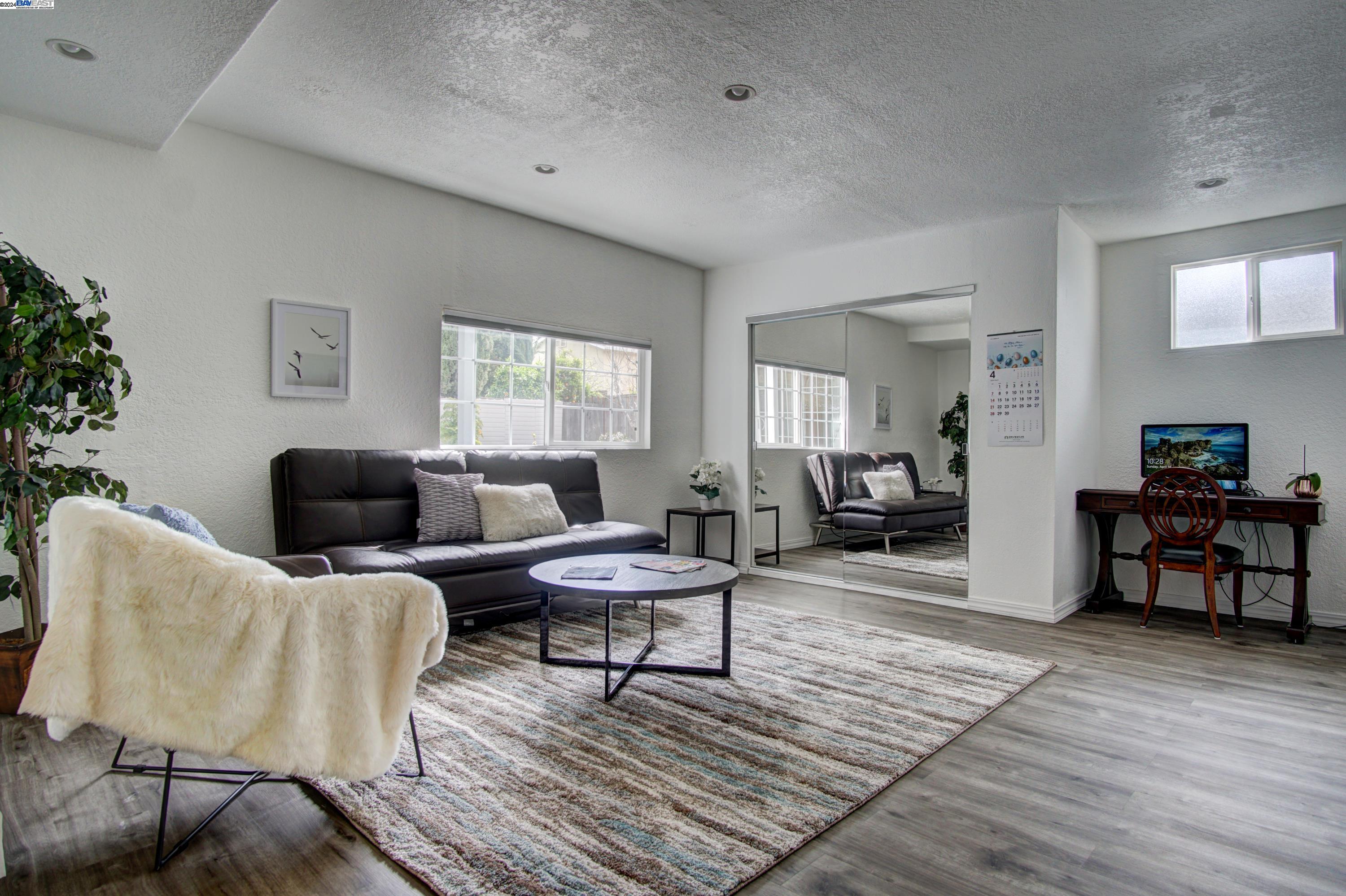2079 Lockwood Drive