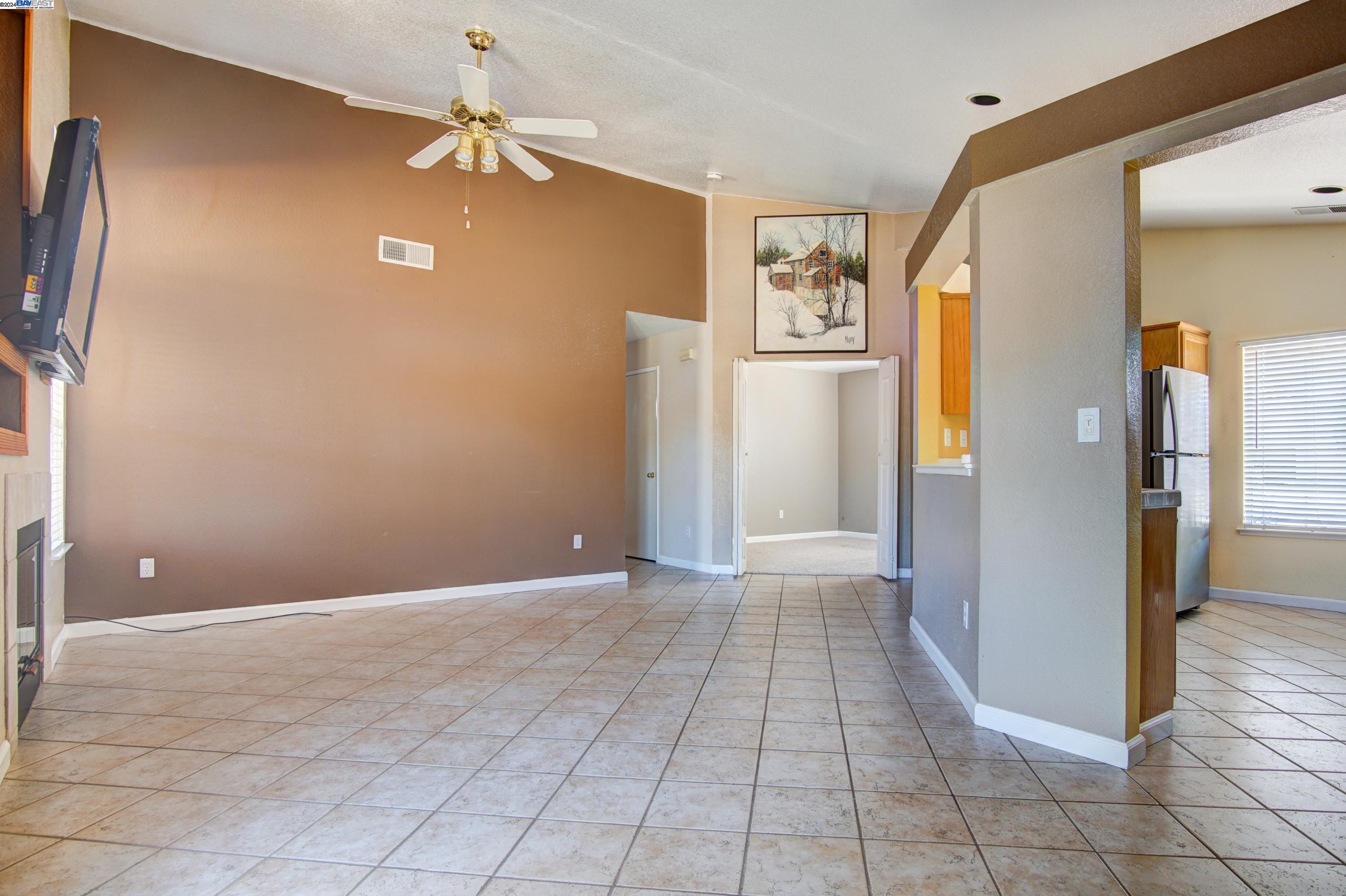 2140 Megan Dr