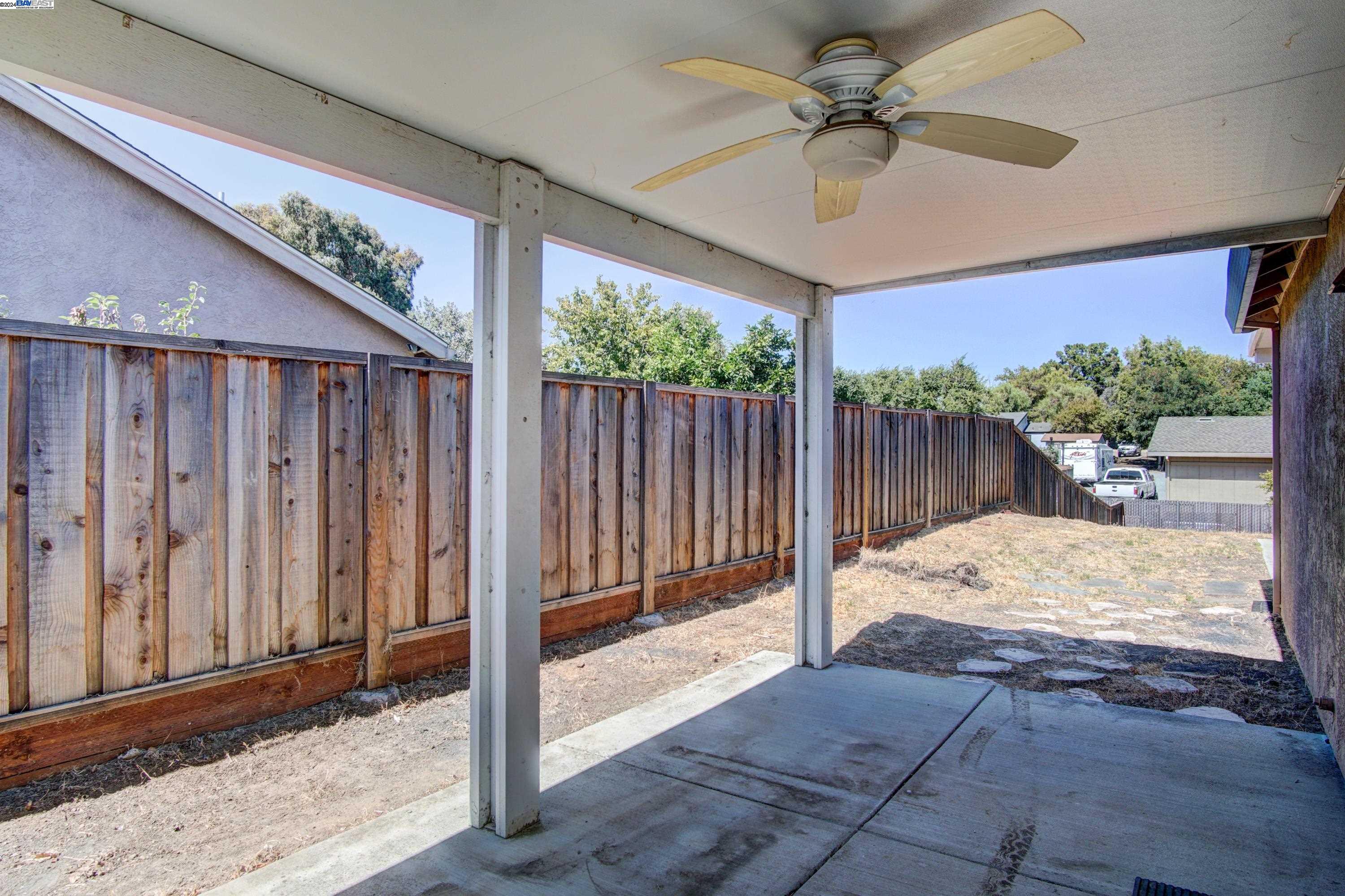 2140 Megan Dr