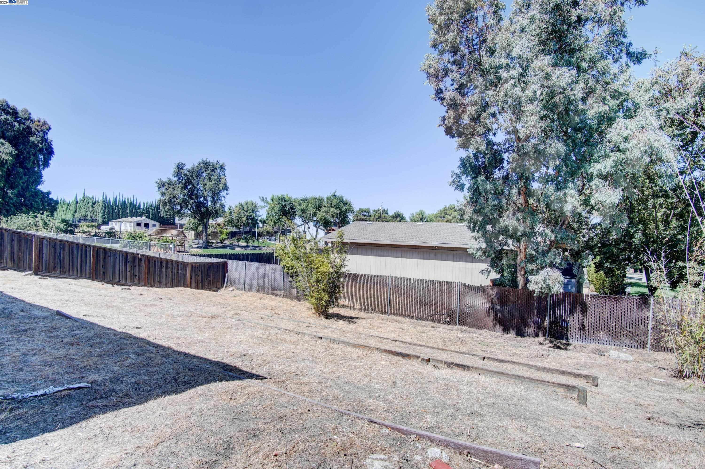 2140 Megan Dr