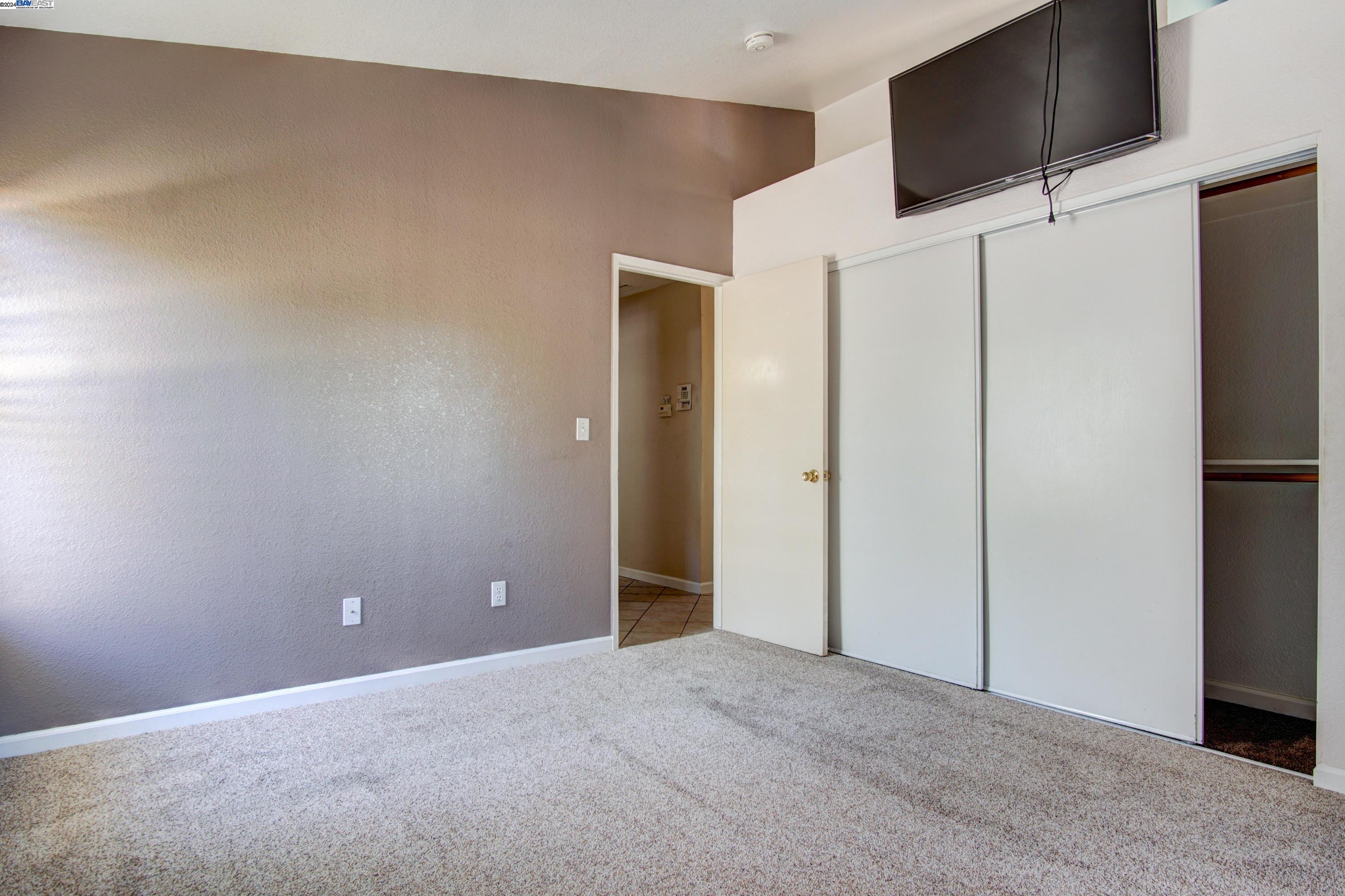 2140 Megan Dr