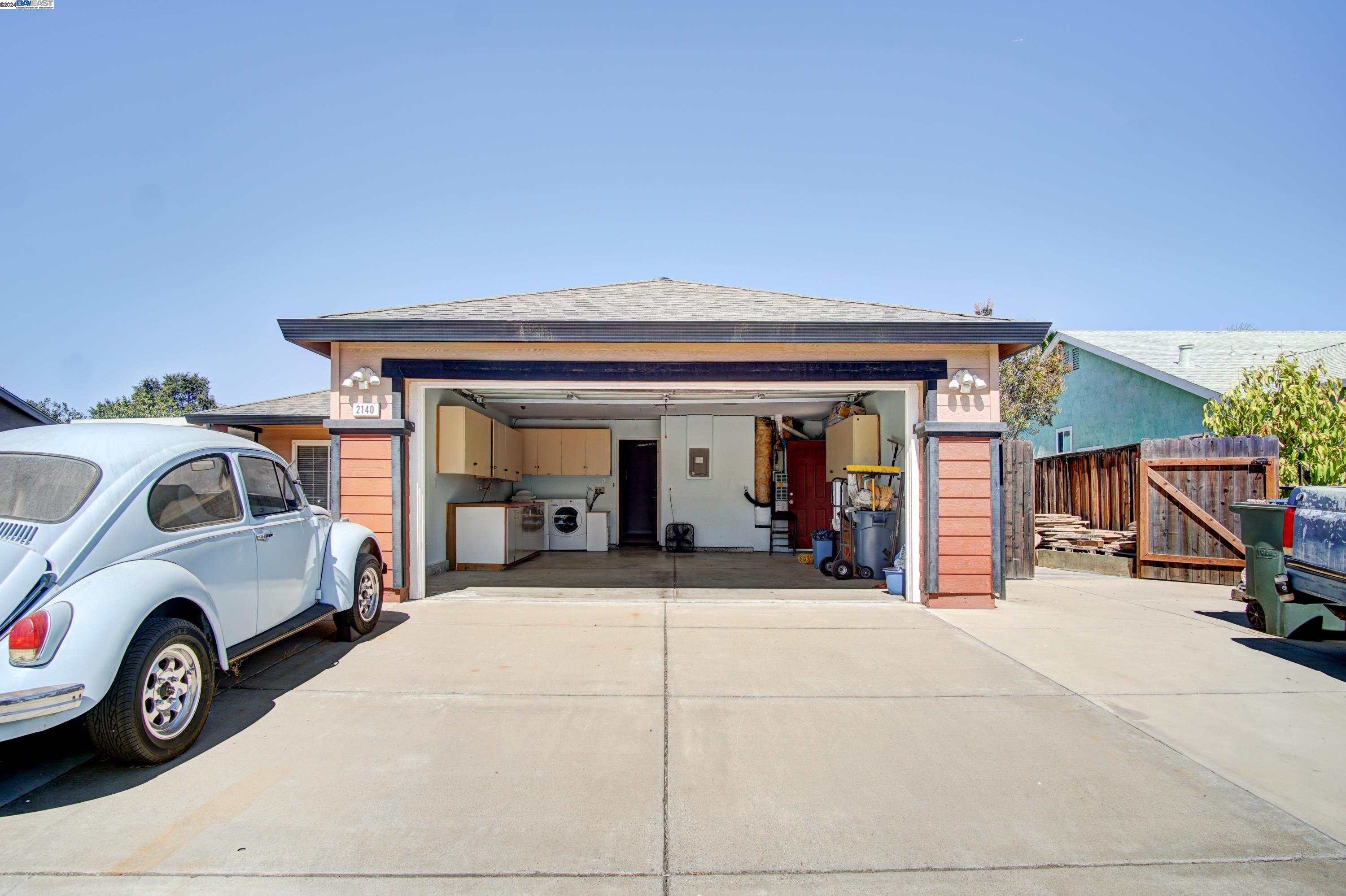 2140 Megan Dr