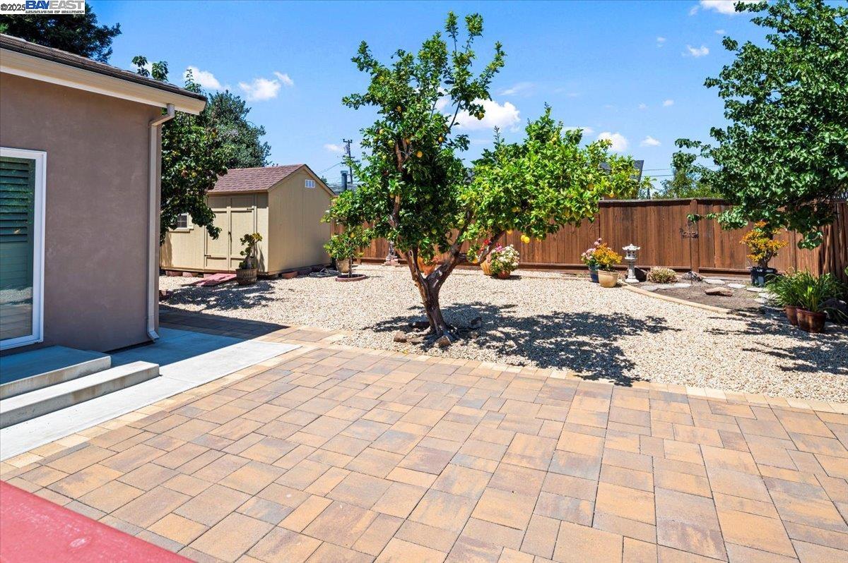 4309 BORA BORA AVE