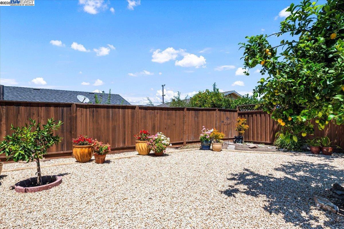 4309 BORA BORA AVE
