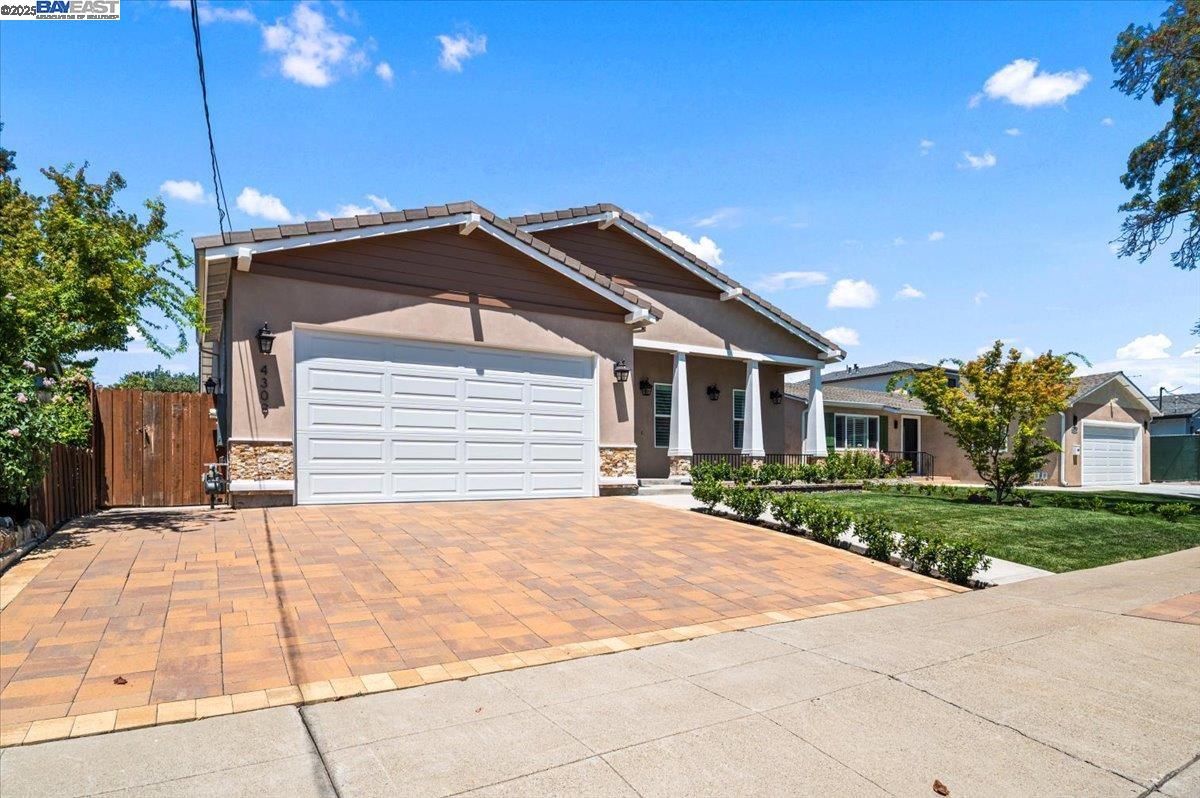 4309 BORA BORA AVE