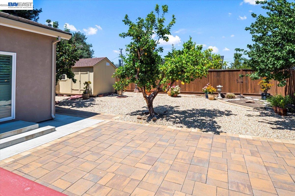 4309 Bora Bora Ave