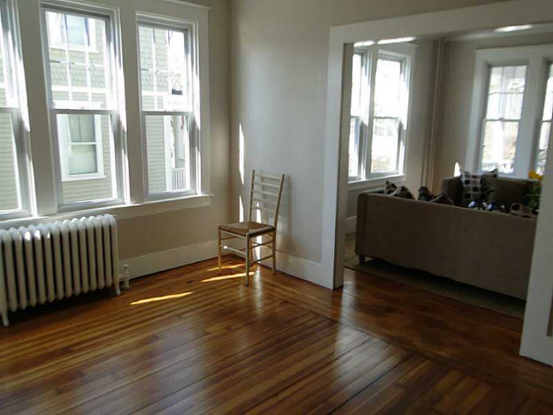 22 THURSTON Street B