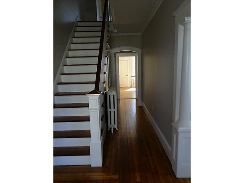 22 THURSTON Street B