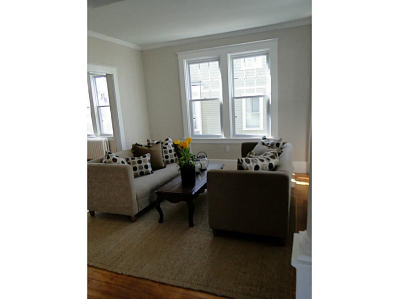 22 THURSTON Street B