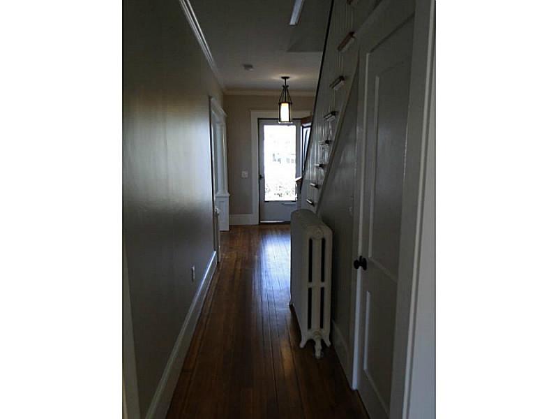 22 THURSTON Avenue B