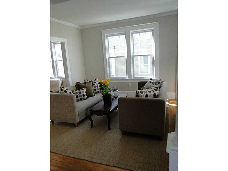 22 THURSTON Avenue B