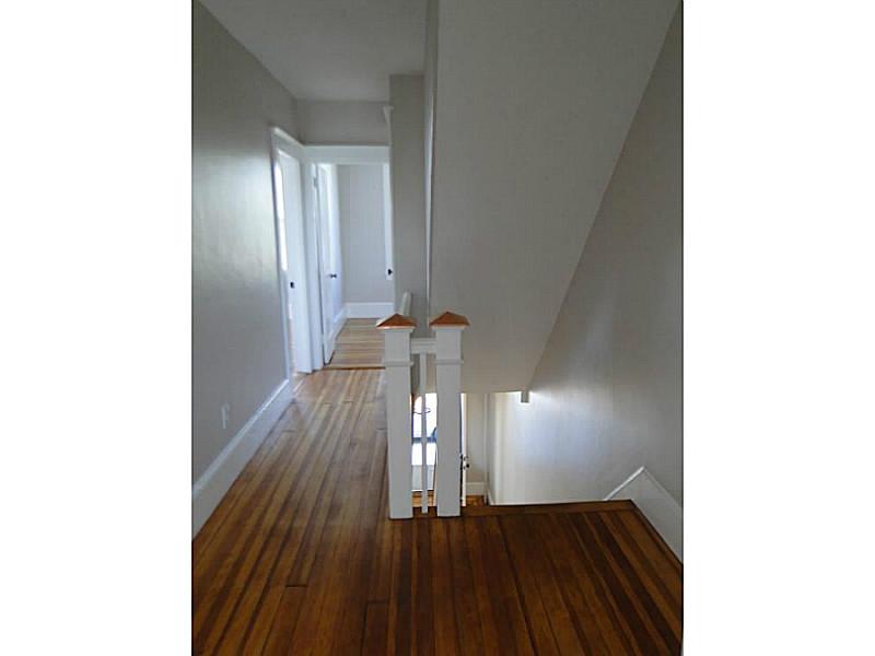 22 THURSTON Avenue B