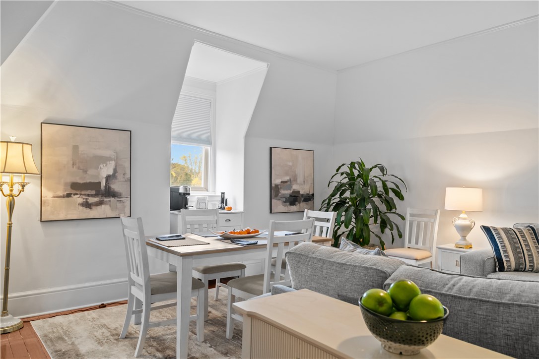 434 Bellevue Avenue 3A