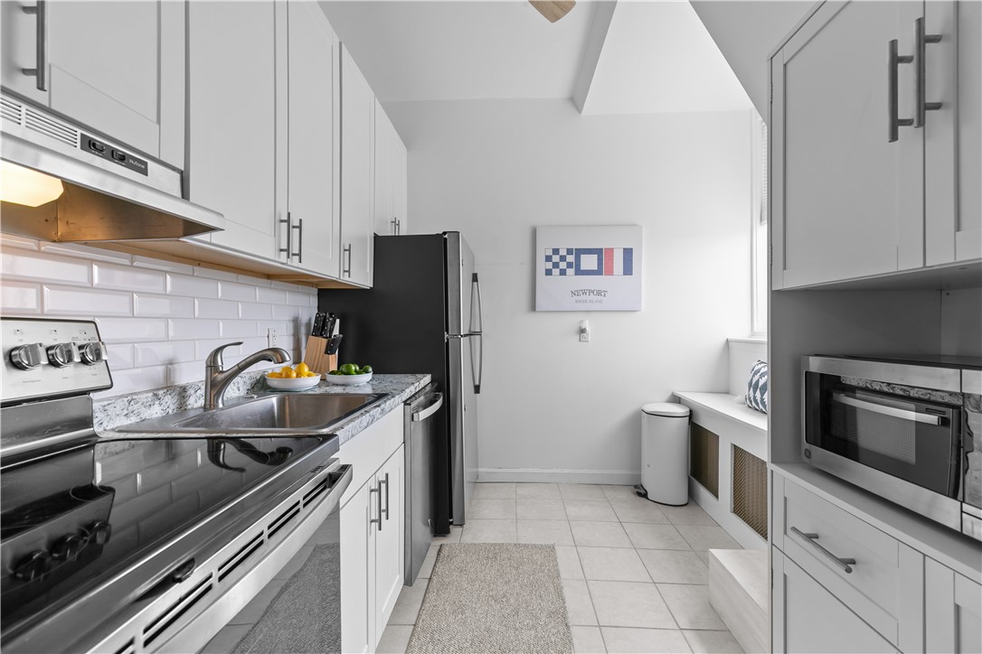 434 Bellevue Avenue 3A