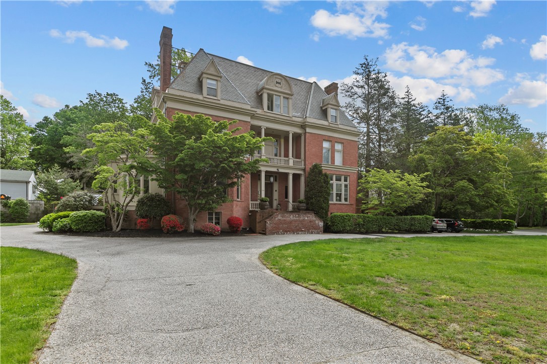 434 Bellevue Avenue 3A