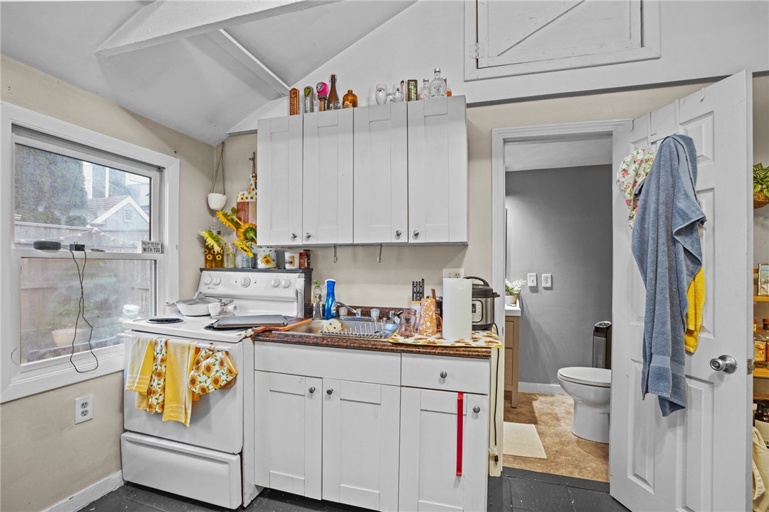 12 Hammond Street Studio