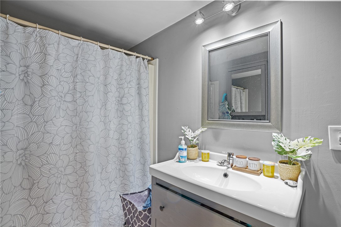 12 Hammond Street Studio