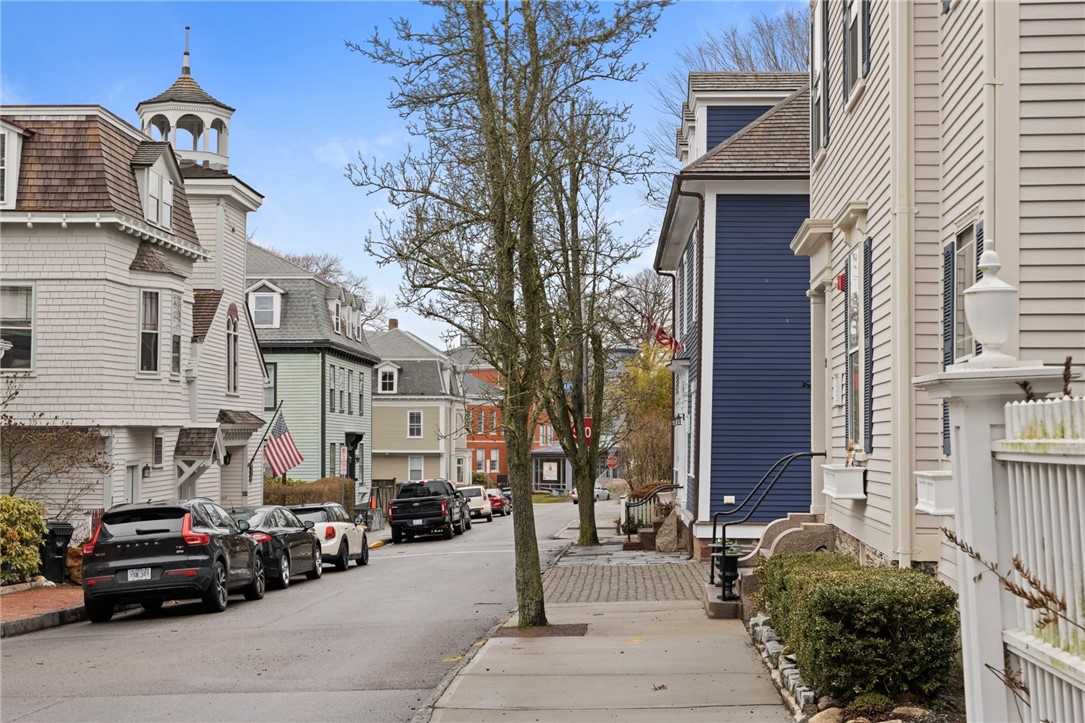 32 School Street 2