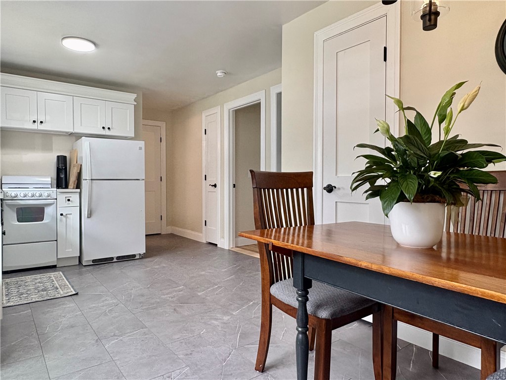 70 Carroll Avenue 1210