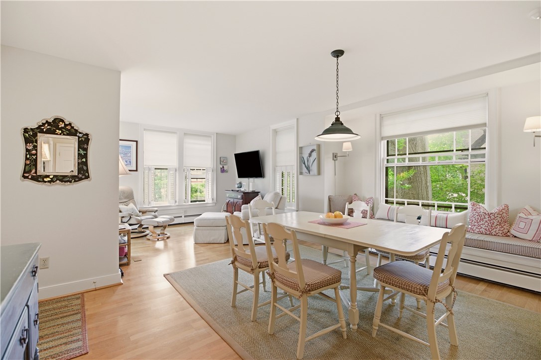 158 Narragansett Avenue I