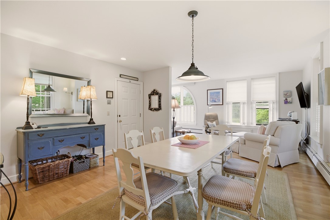 158 Narragansett Avenue I