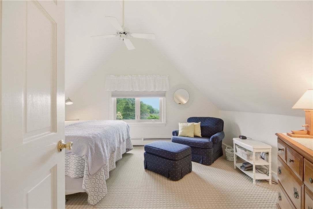 158 Narragansett Avenue I