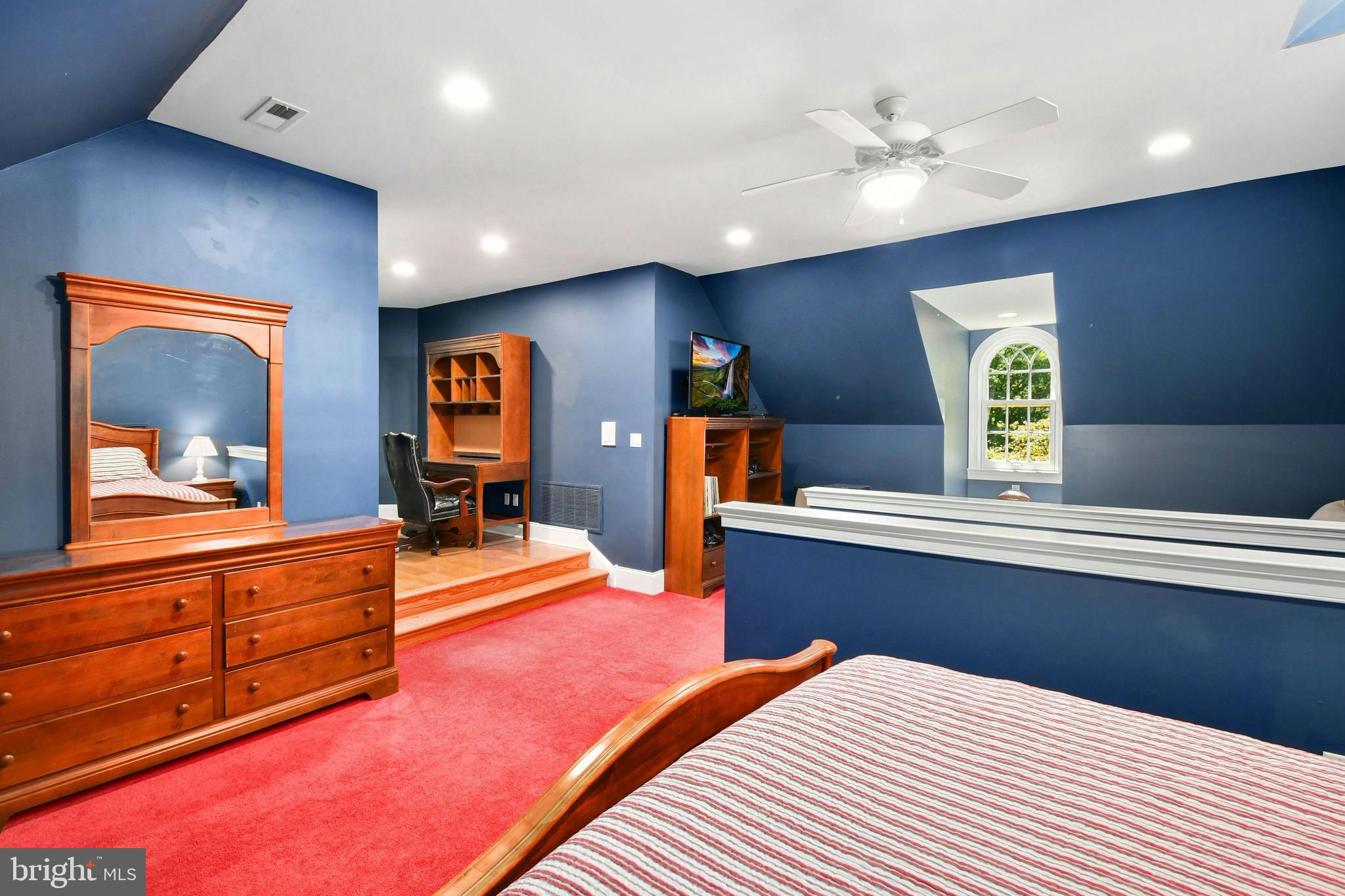 813 Callowhill Rd