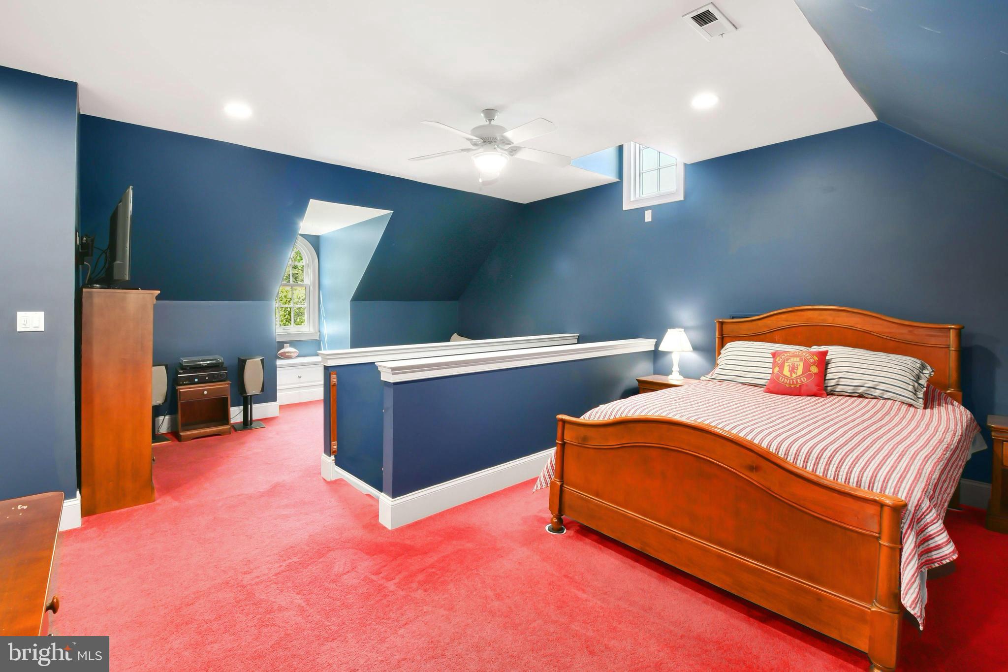 813 Callowhill Rd
