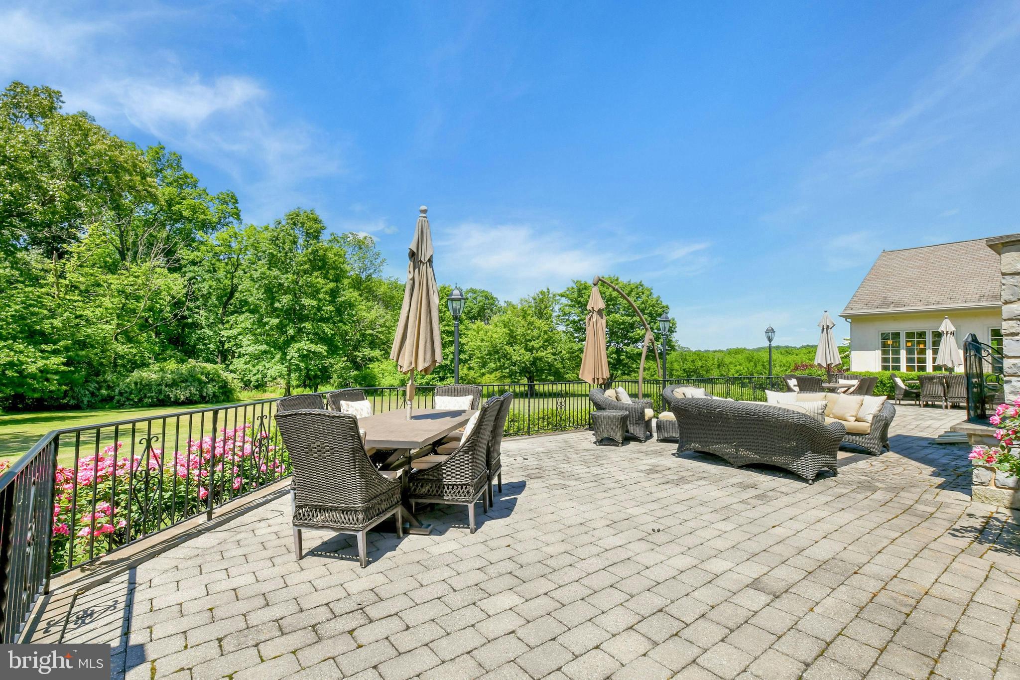 813 Callowhill Rd