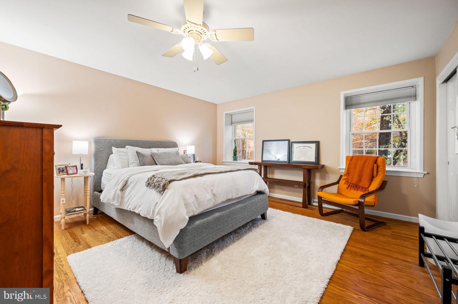 6 Spruce Rd