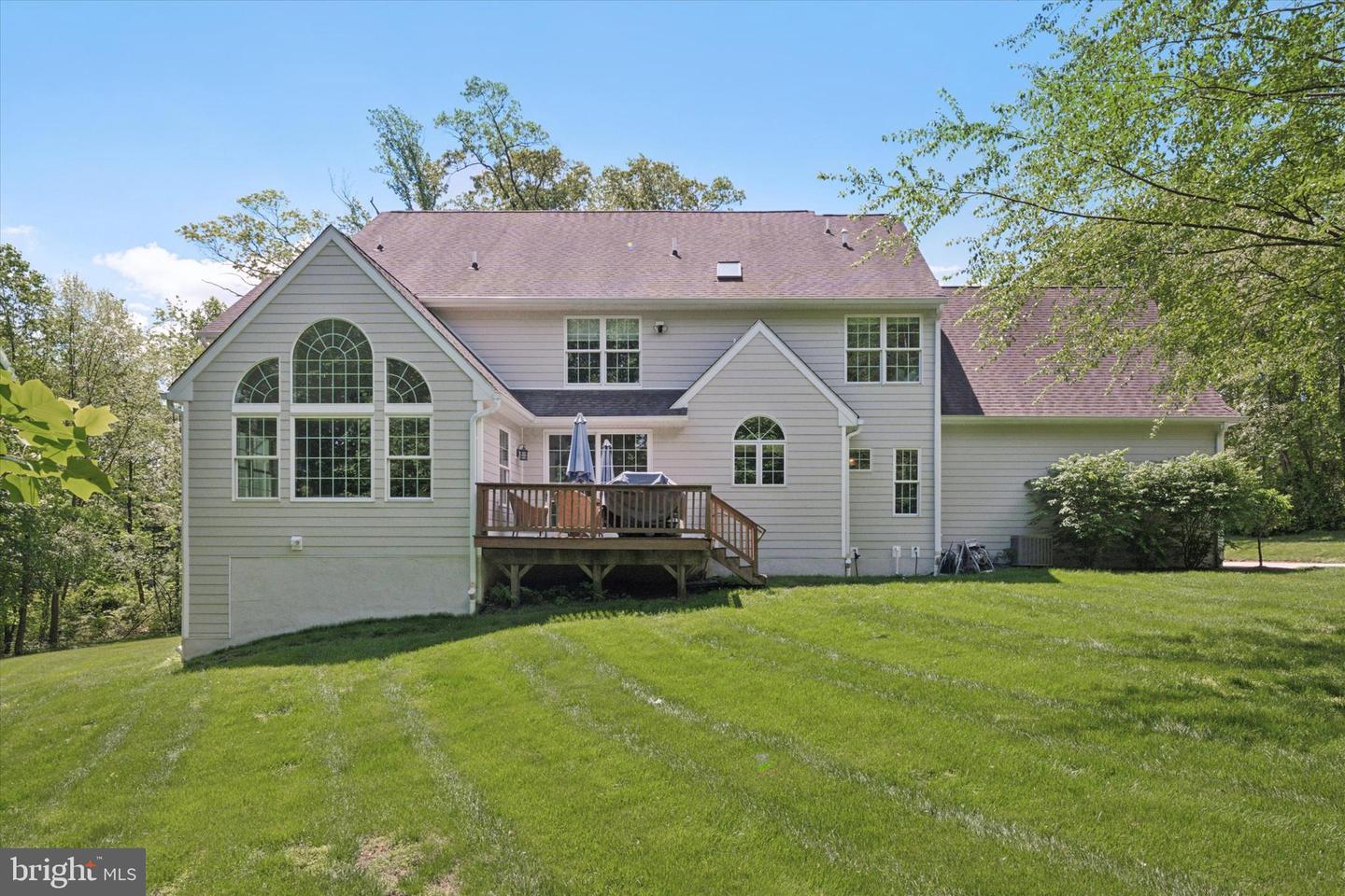 21 Spring Valley Rd
