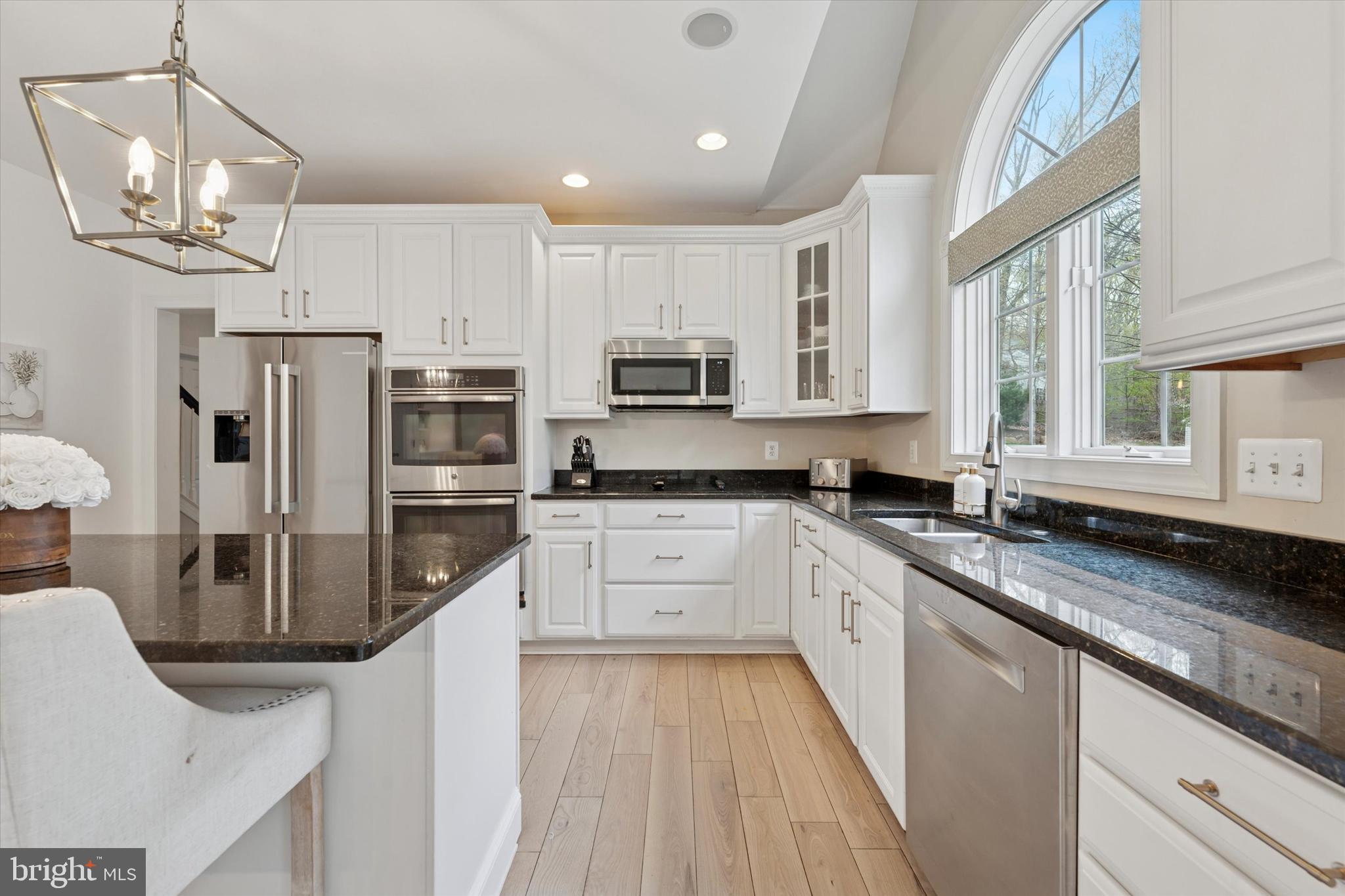 21 Spring Valley Rd