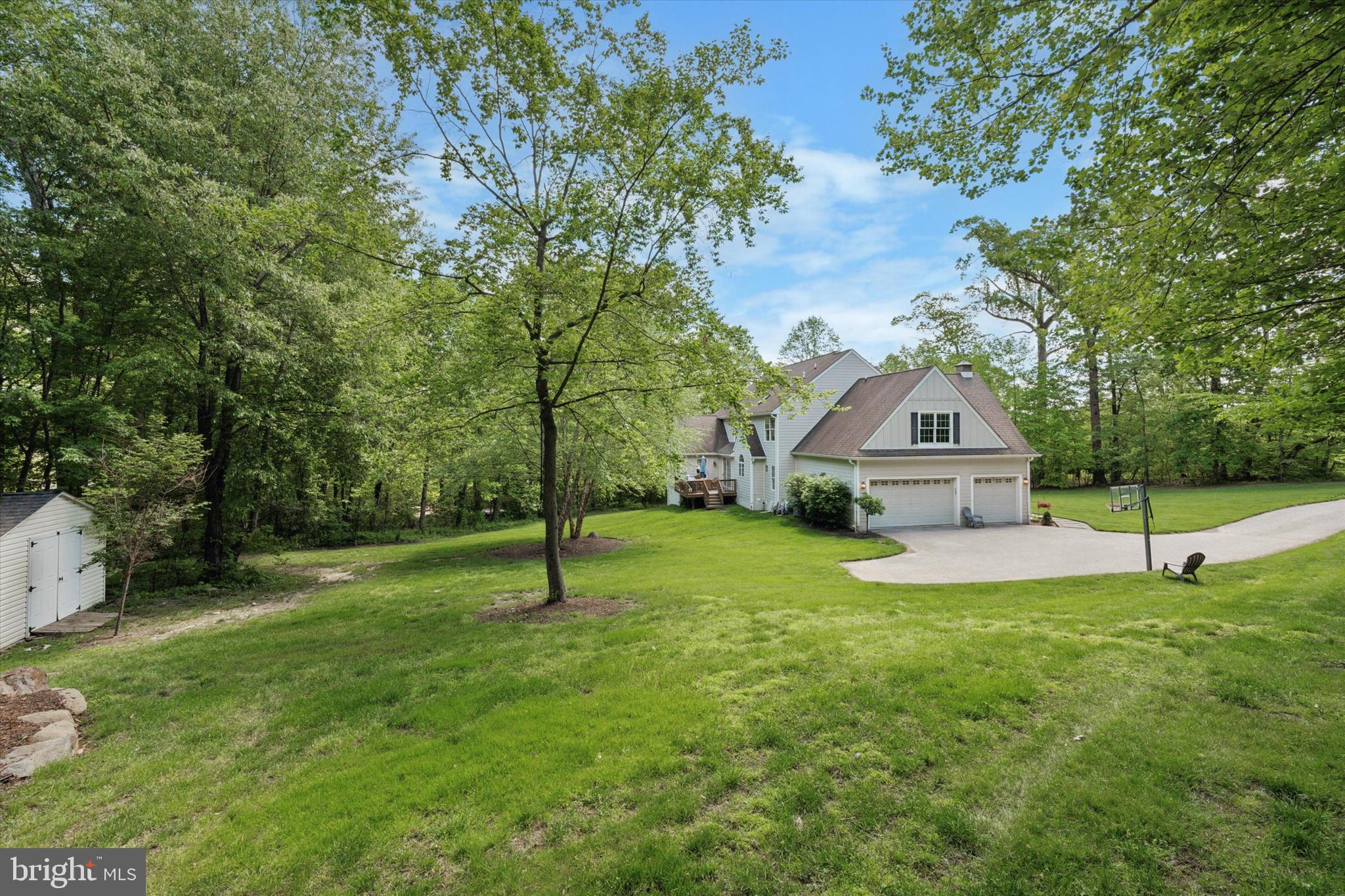 21 Spring Valley Rd