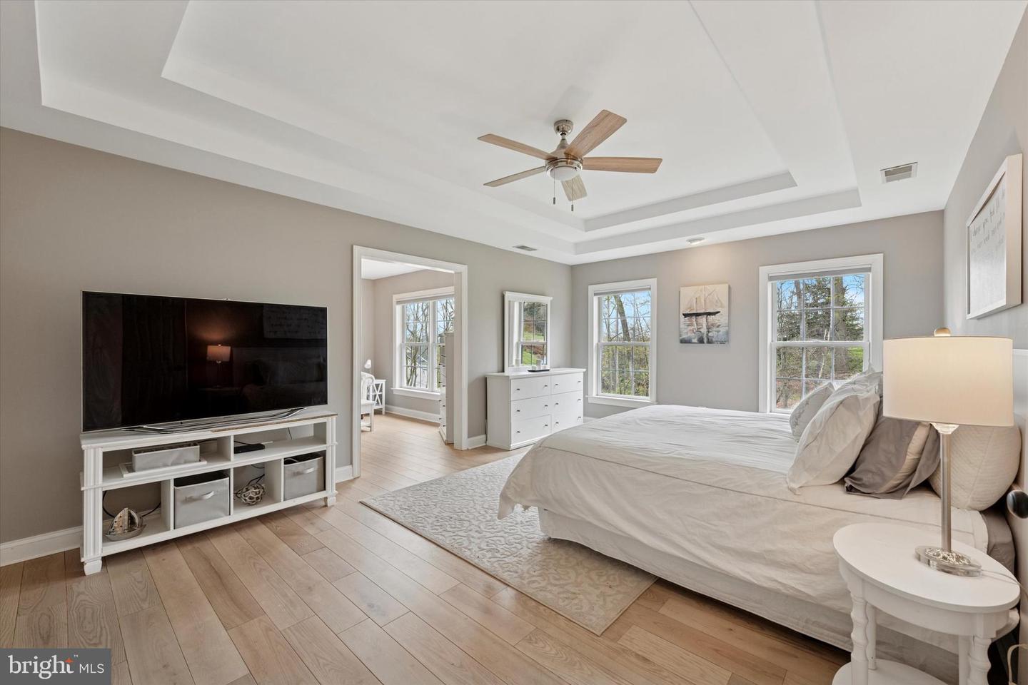 21 Spring Valley Rd