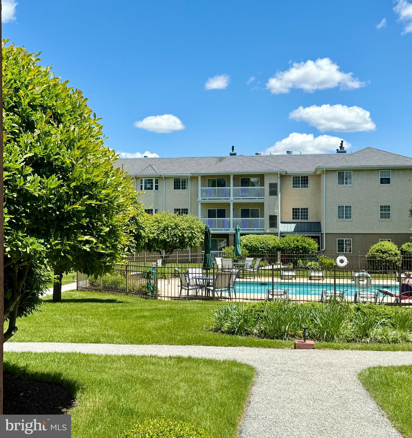 117 Paoli Pointe Dr #317-U