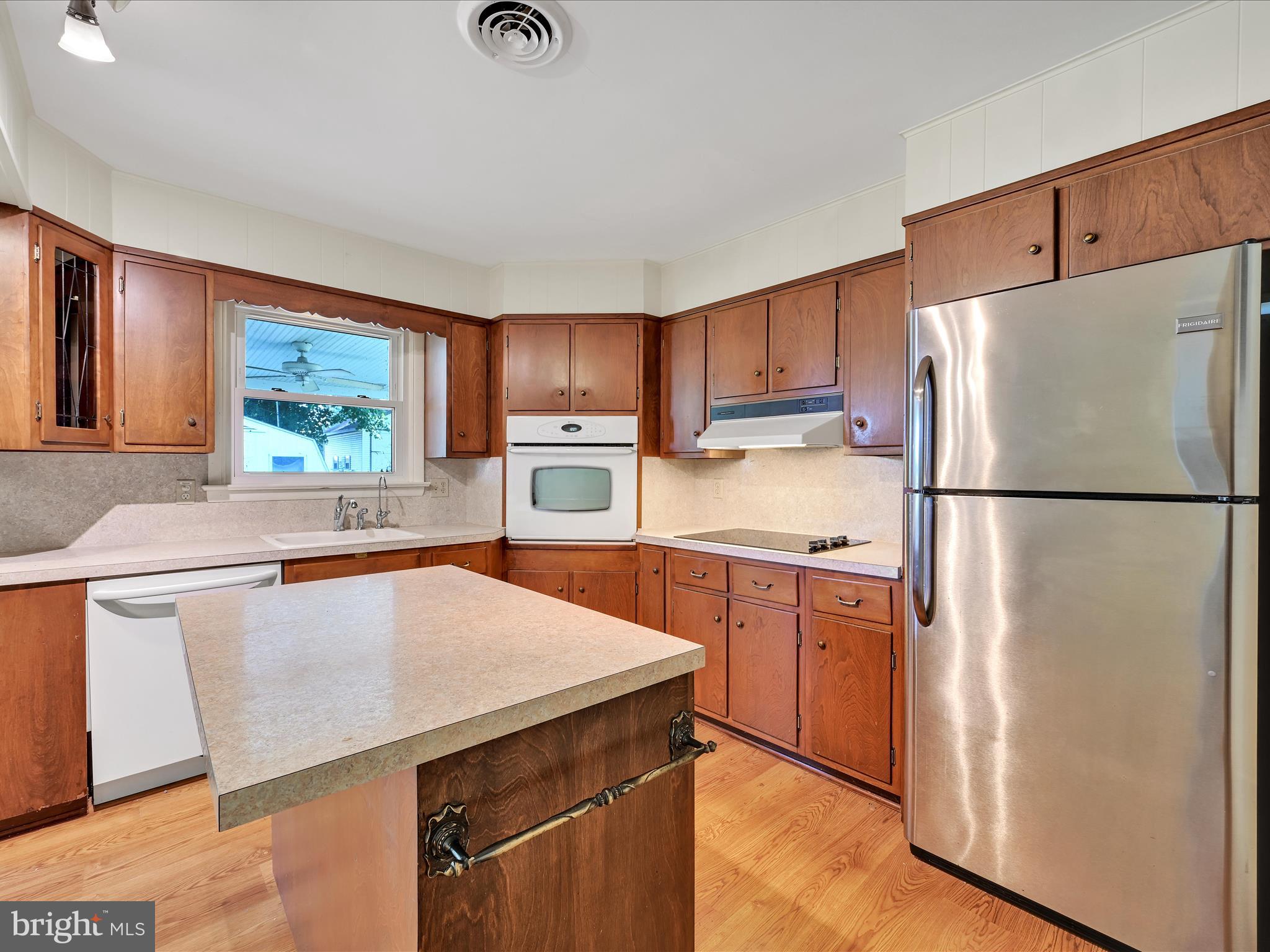 49 N Church Street SW