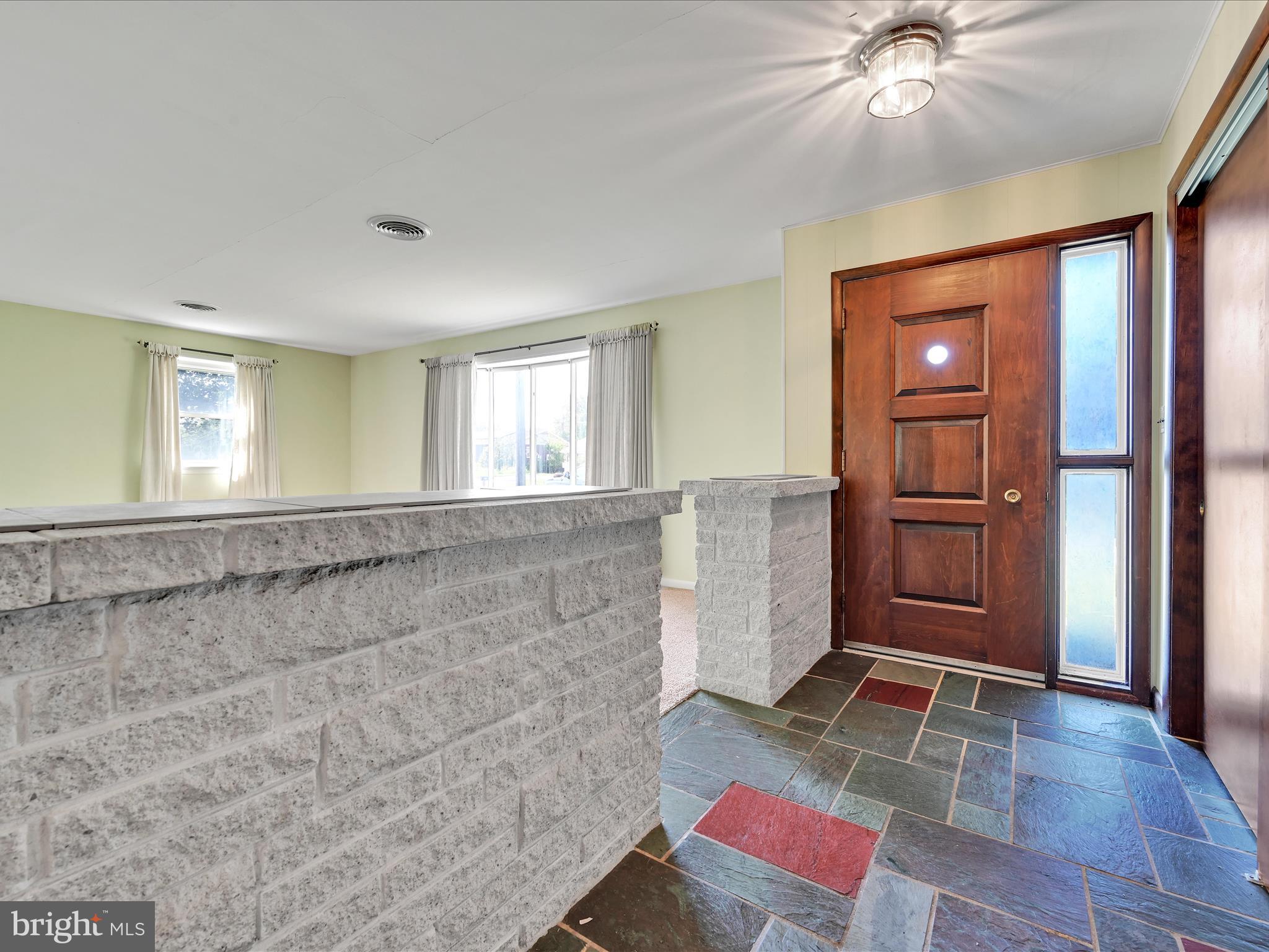 49 N Church Street SW
