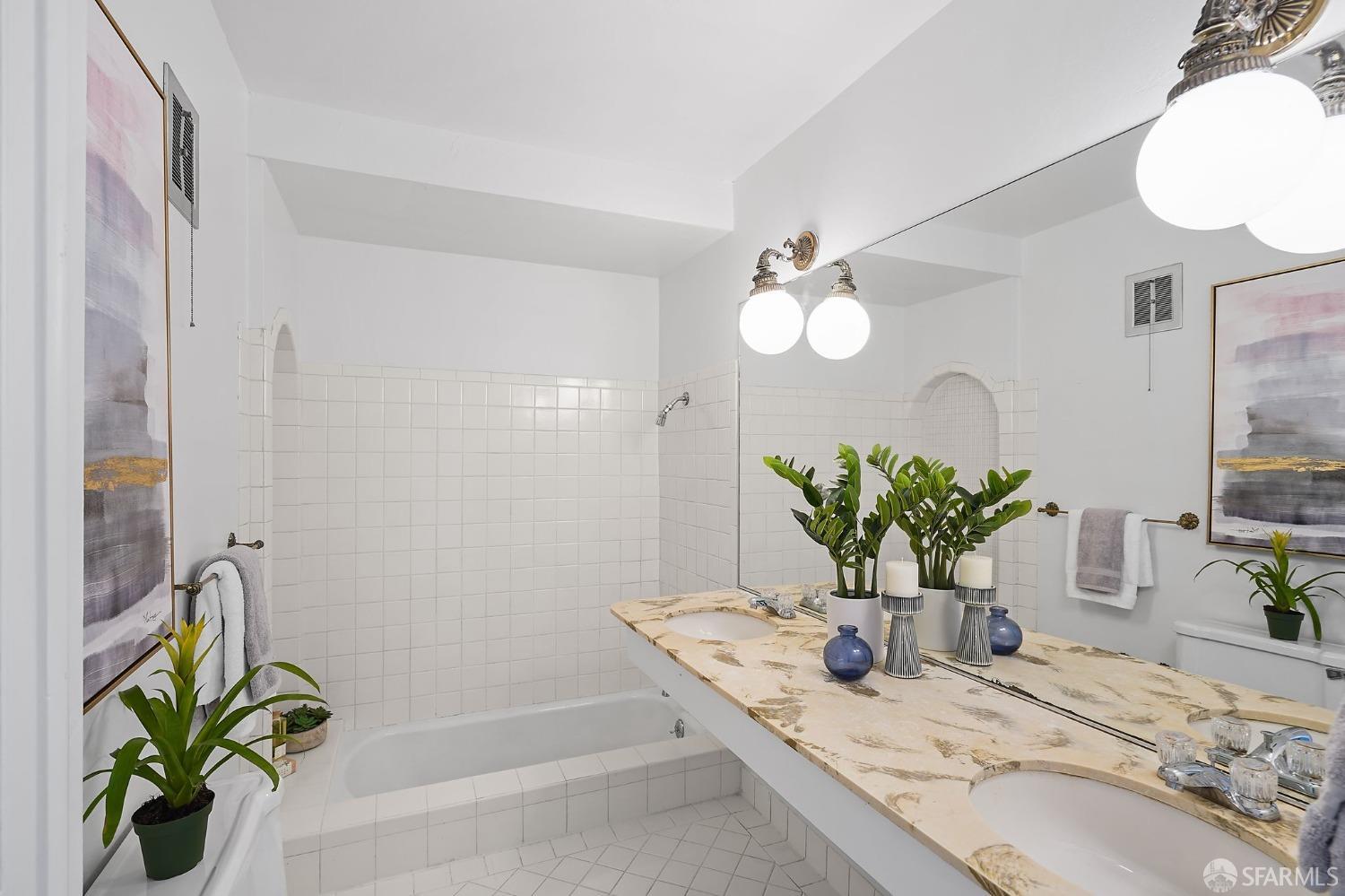 655 Corbett Avenue Unit: 503