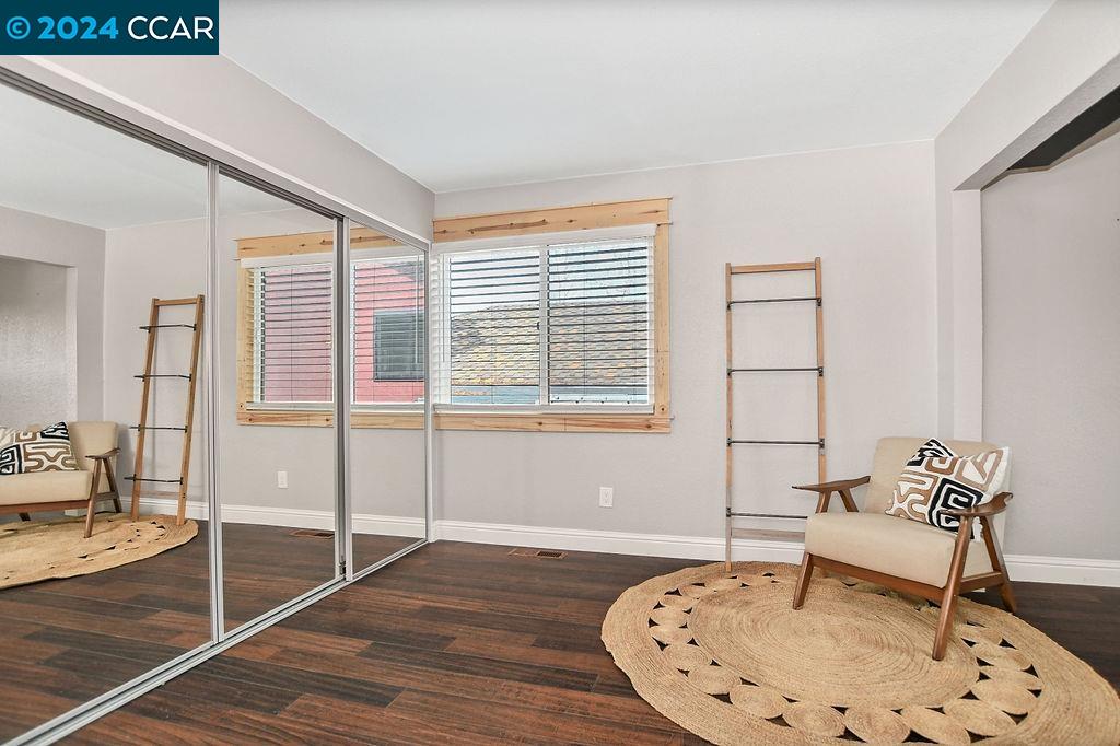 2550 Holly View Court