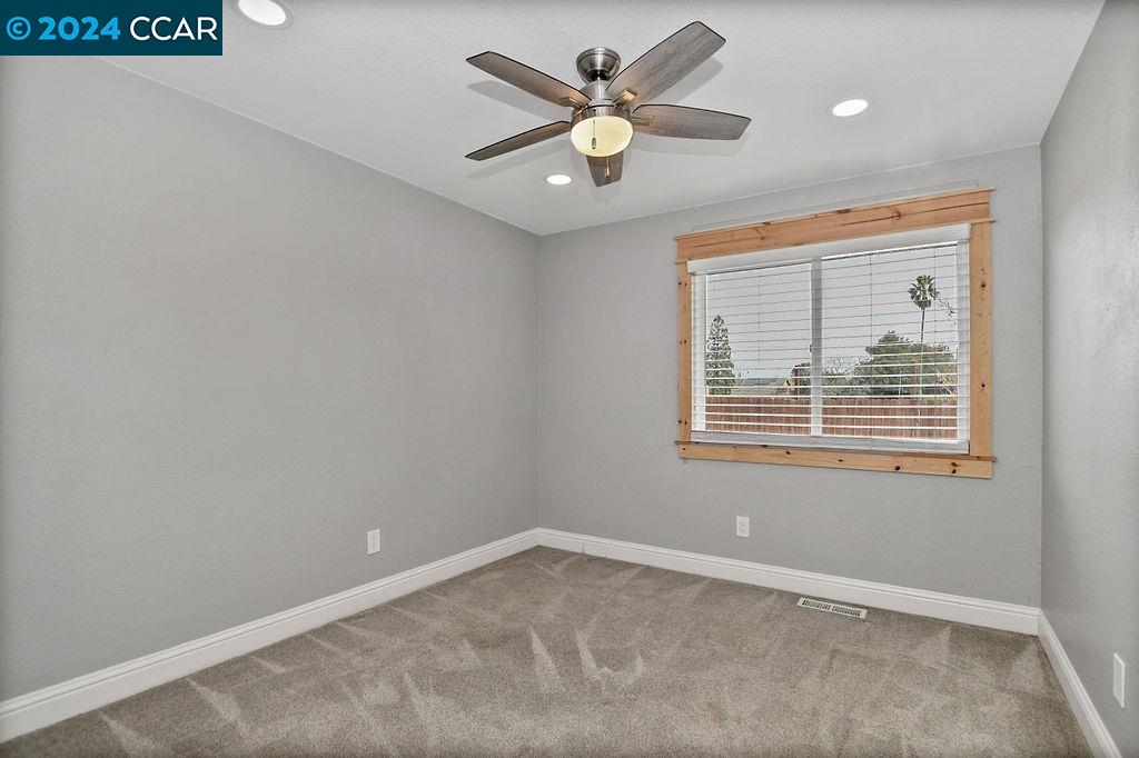 2550 Holly View Court