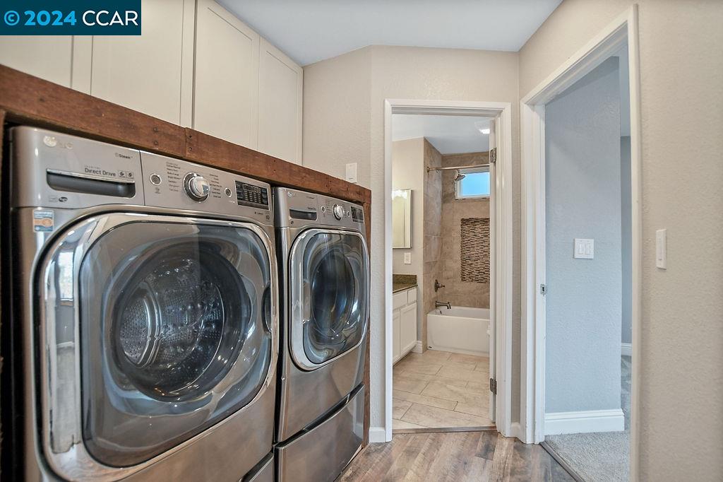 2550 Holly View Court