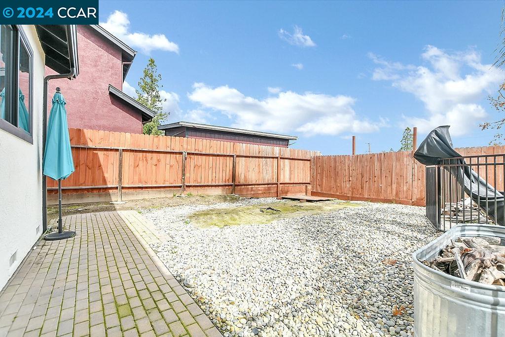 2550 Holly View Court