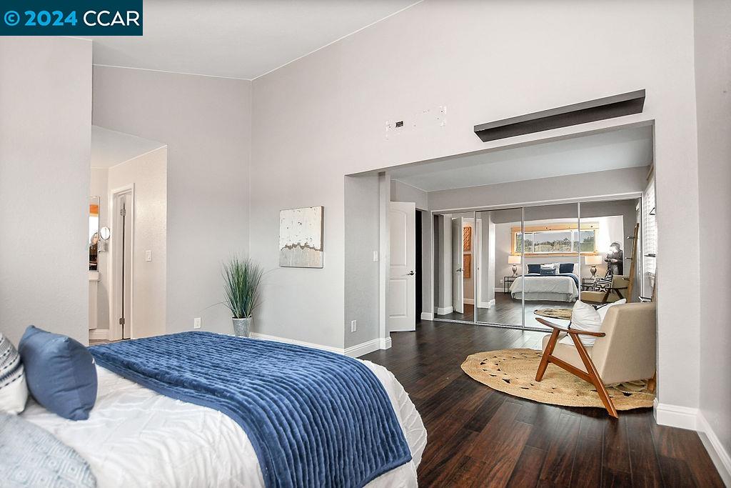 2550 Holly View Court