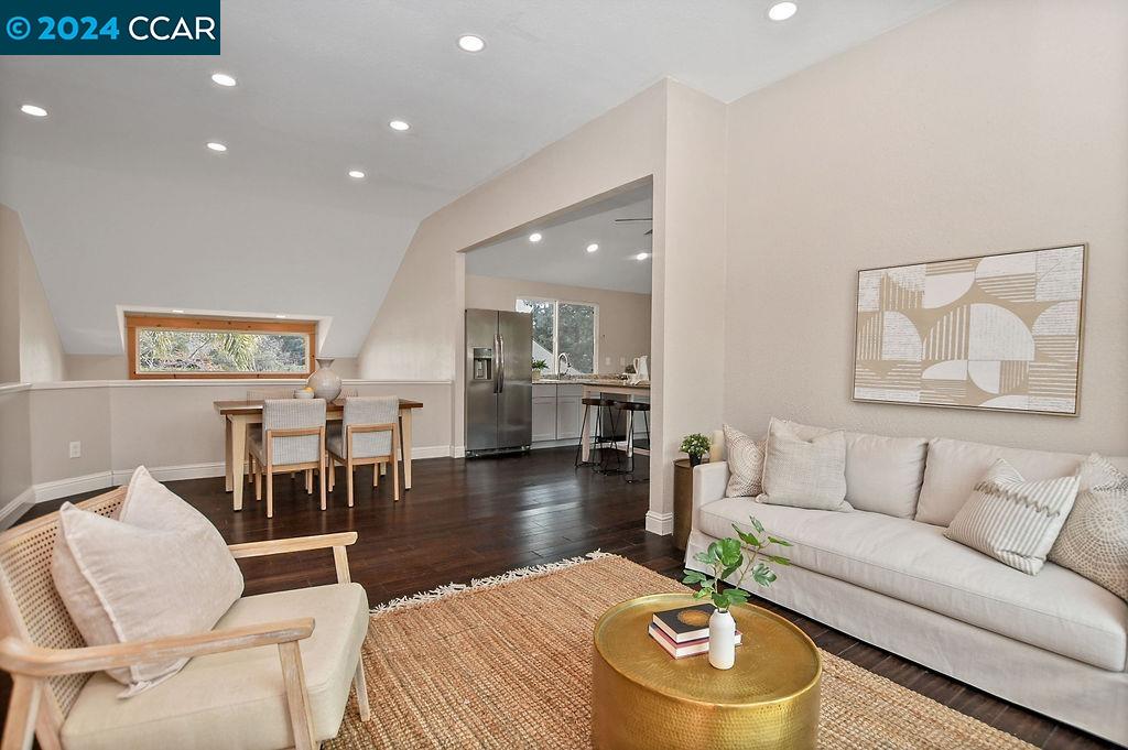 2550 Holly View Court