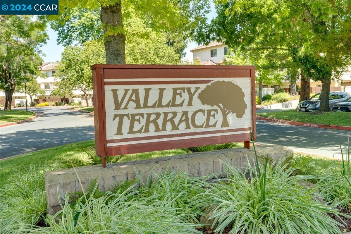 5065 Valley Crest Dr # 242