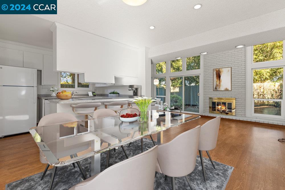 86 Rolling Green Cir