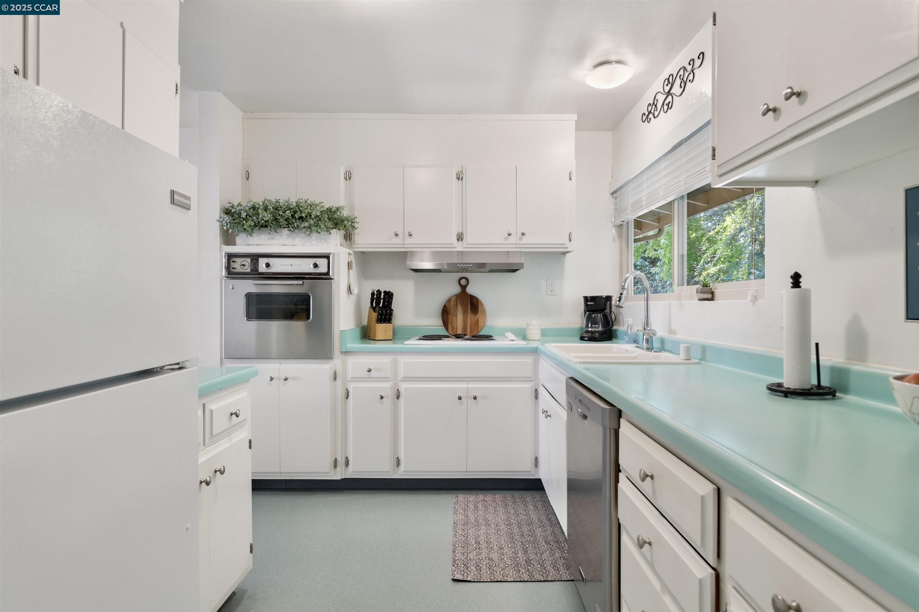 2940 Estates Ave # 6