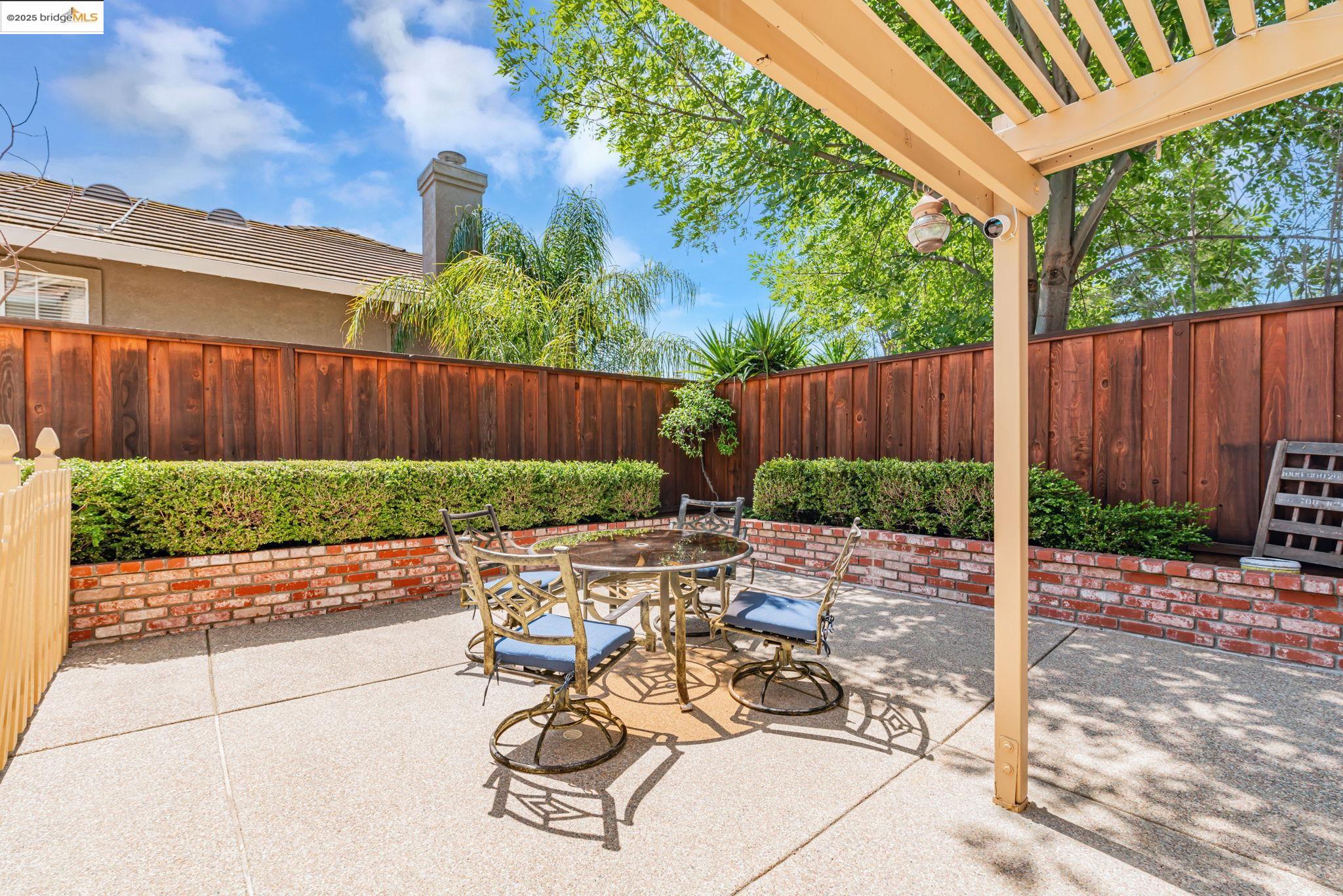 4452 Pronghorn Ct