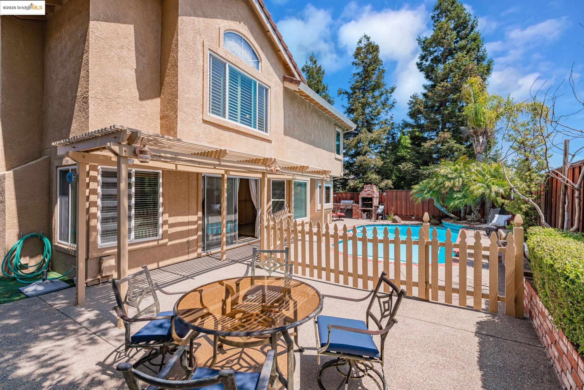 4452 Pronghorn Ct